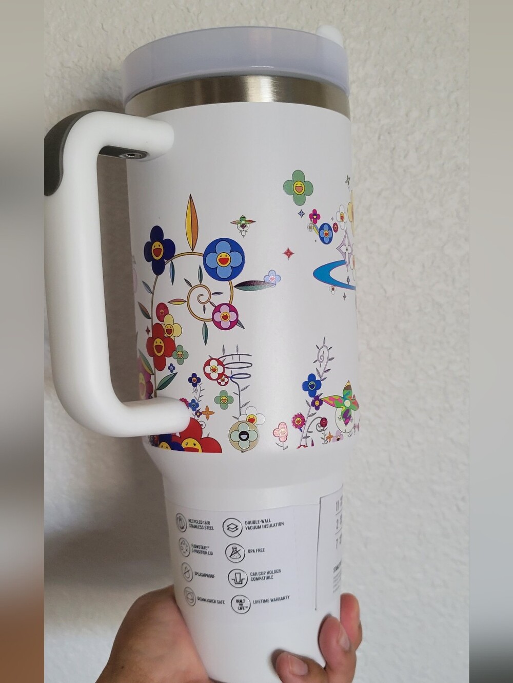 Stanley Quencher H2.0 Tumbler - White Floral Pop Art - Picture 2 of 3